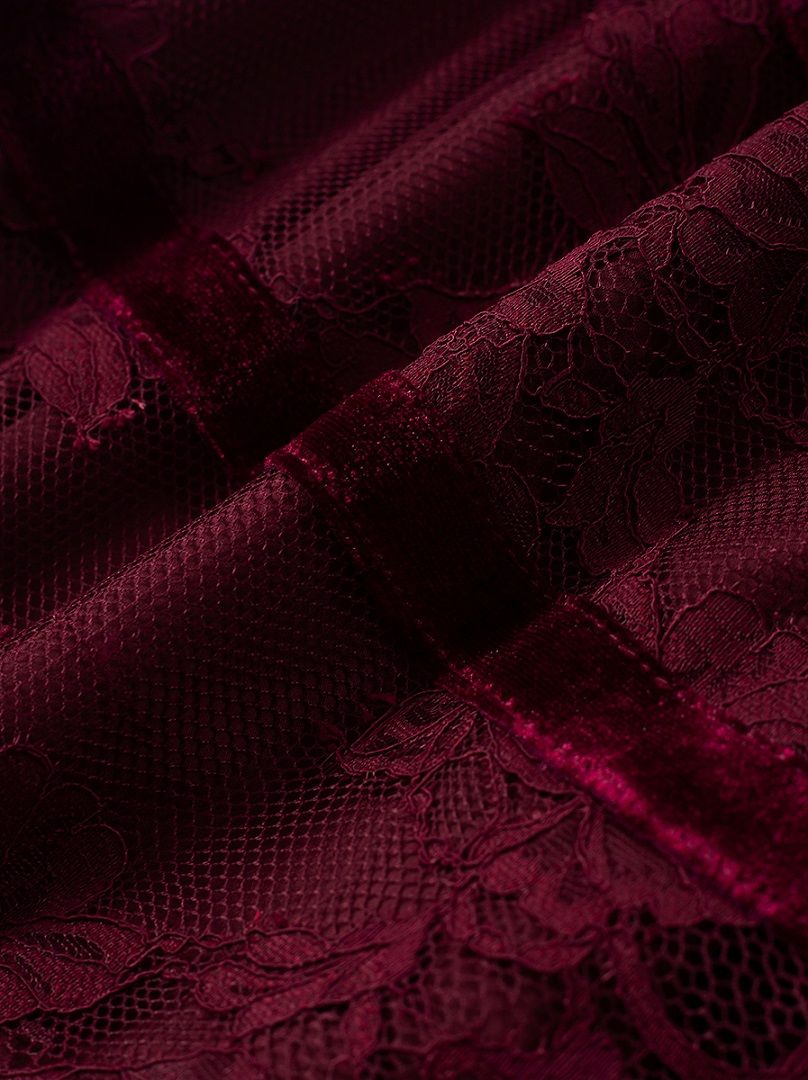 Lace inserts Burgundy skirt