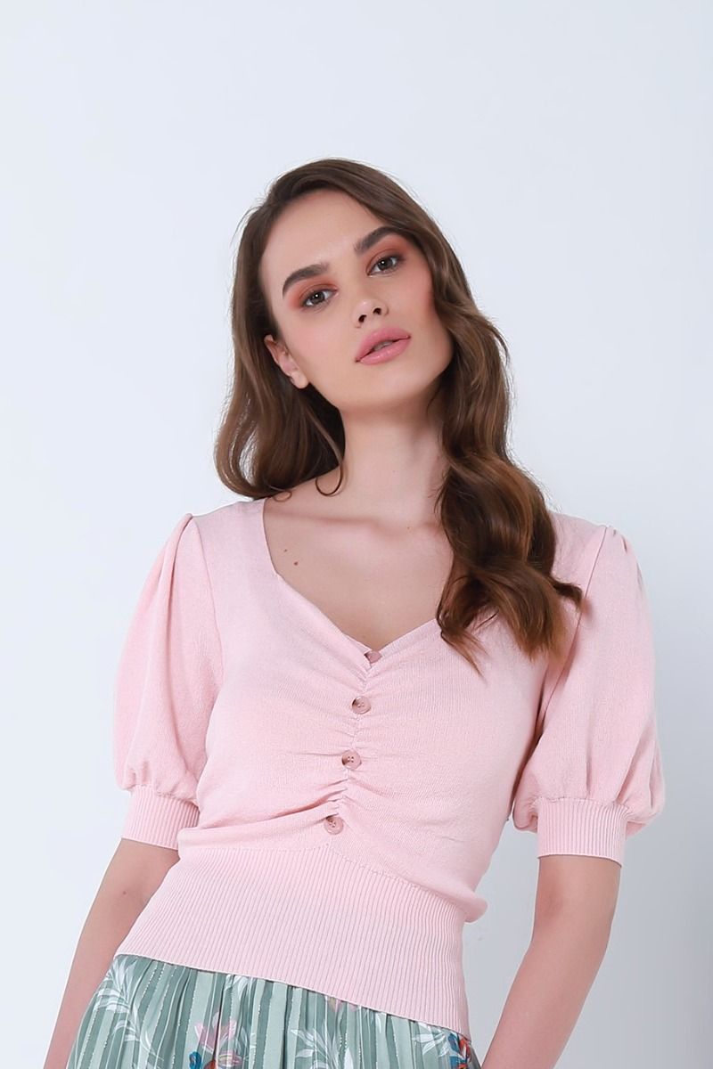 Balloon sleeves top