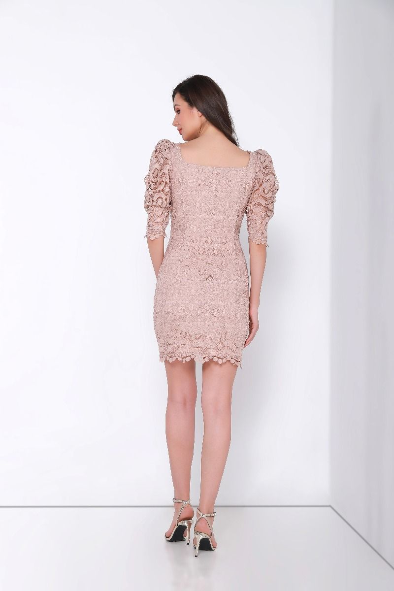 puffed sleeves lace dress