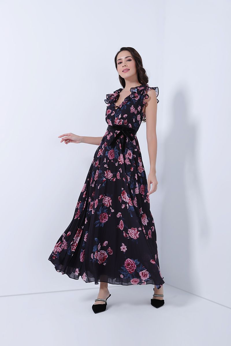 Floral velvet belt dress