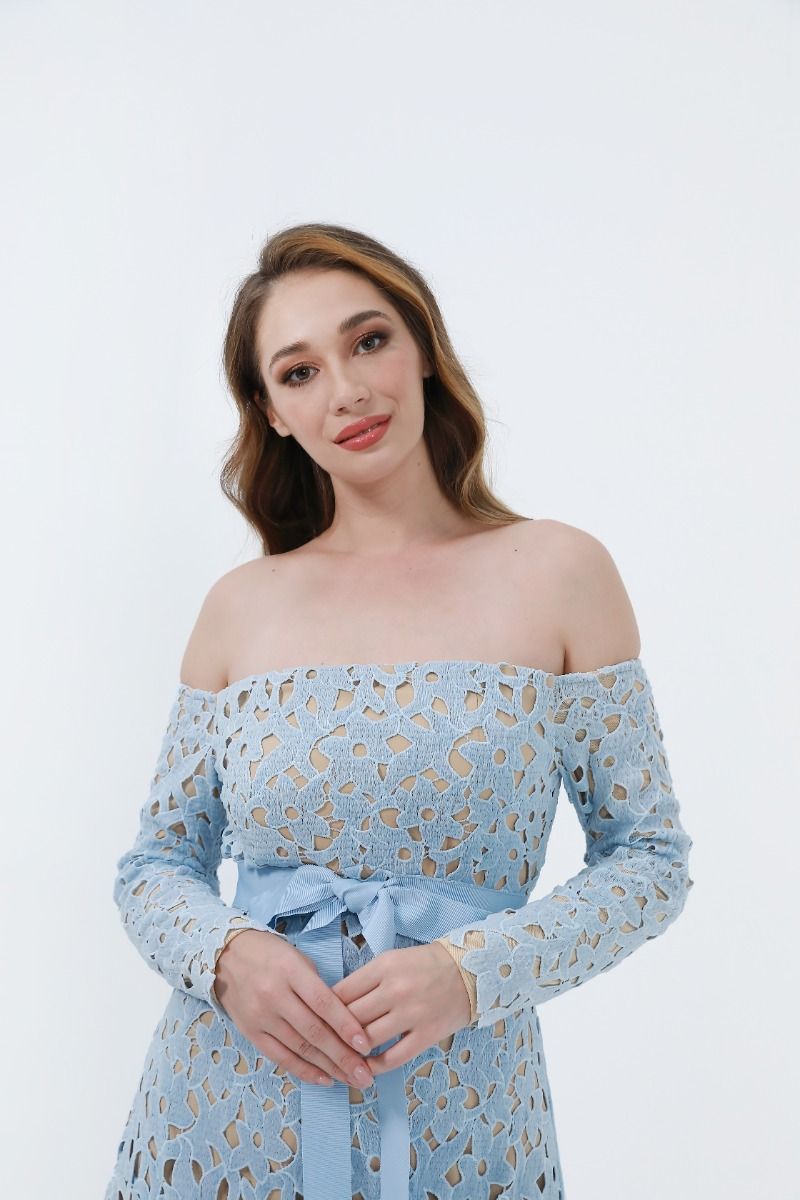 off-shoulder lace dress