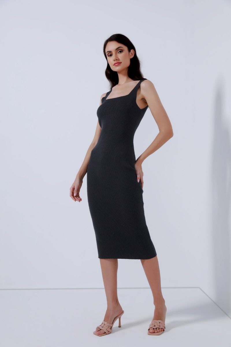 fitted ribbed-knit dress