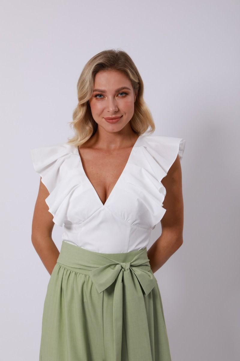 V-NECKLINE RUFFLE TRIM TOP