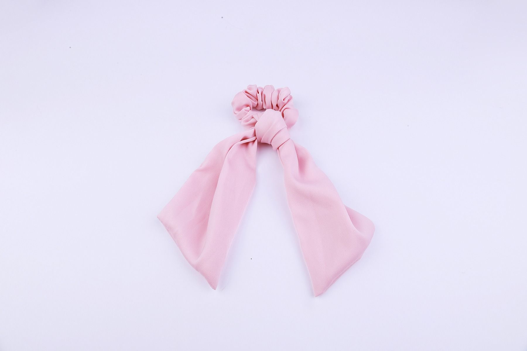  Bow-tie hair scrunchies