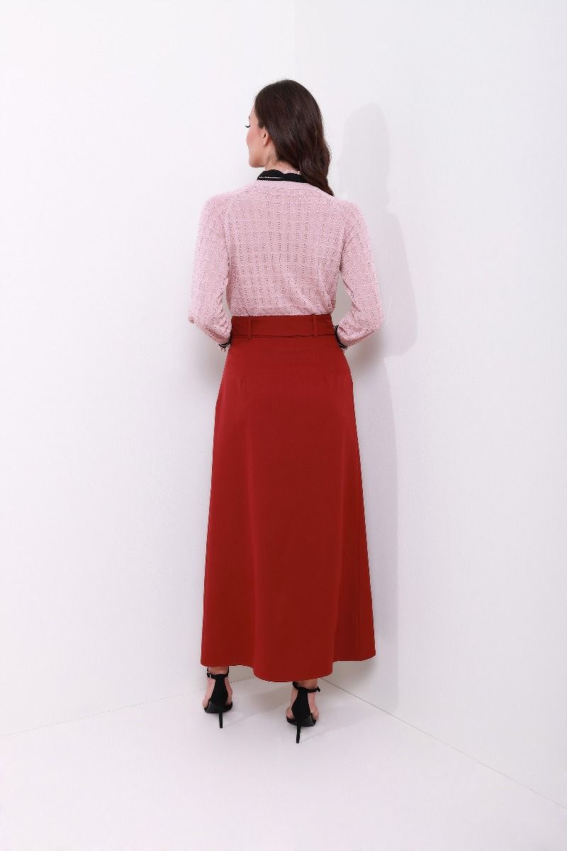 side pleated skirt