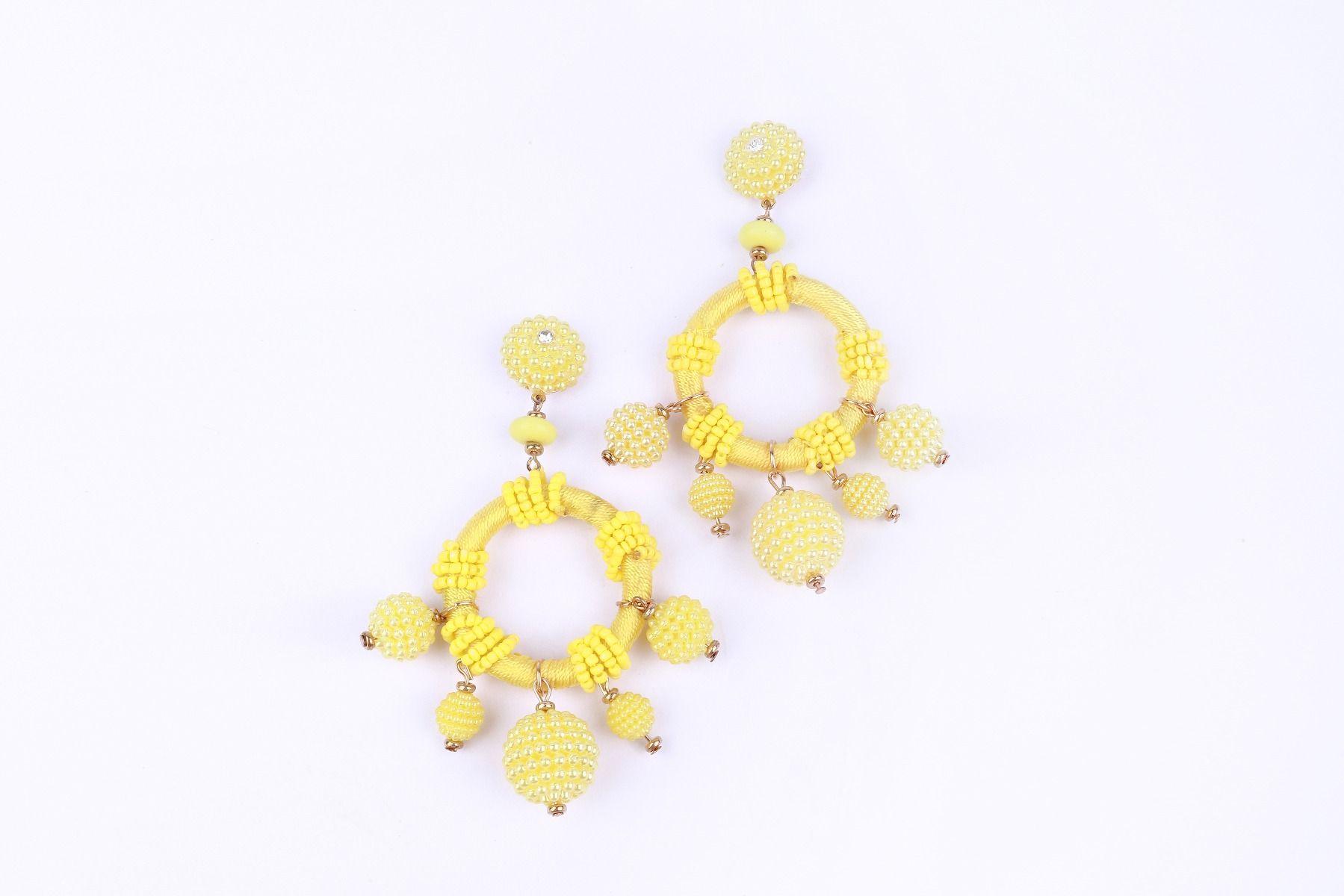 Beaded drop earrings 