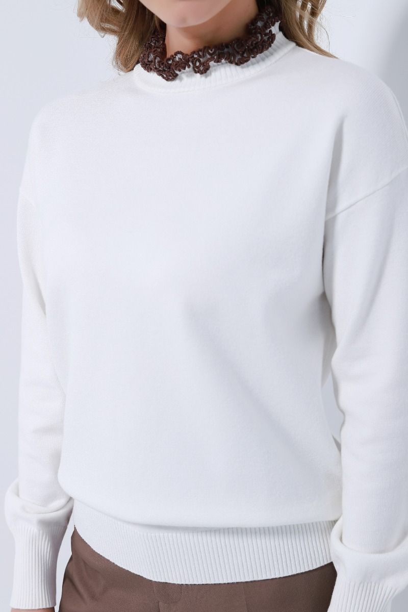 Ruffled neckline pullover