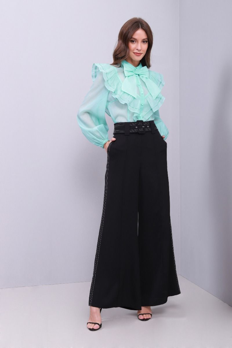 Wide belted pants